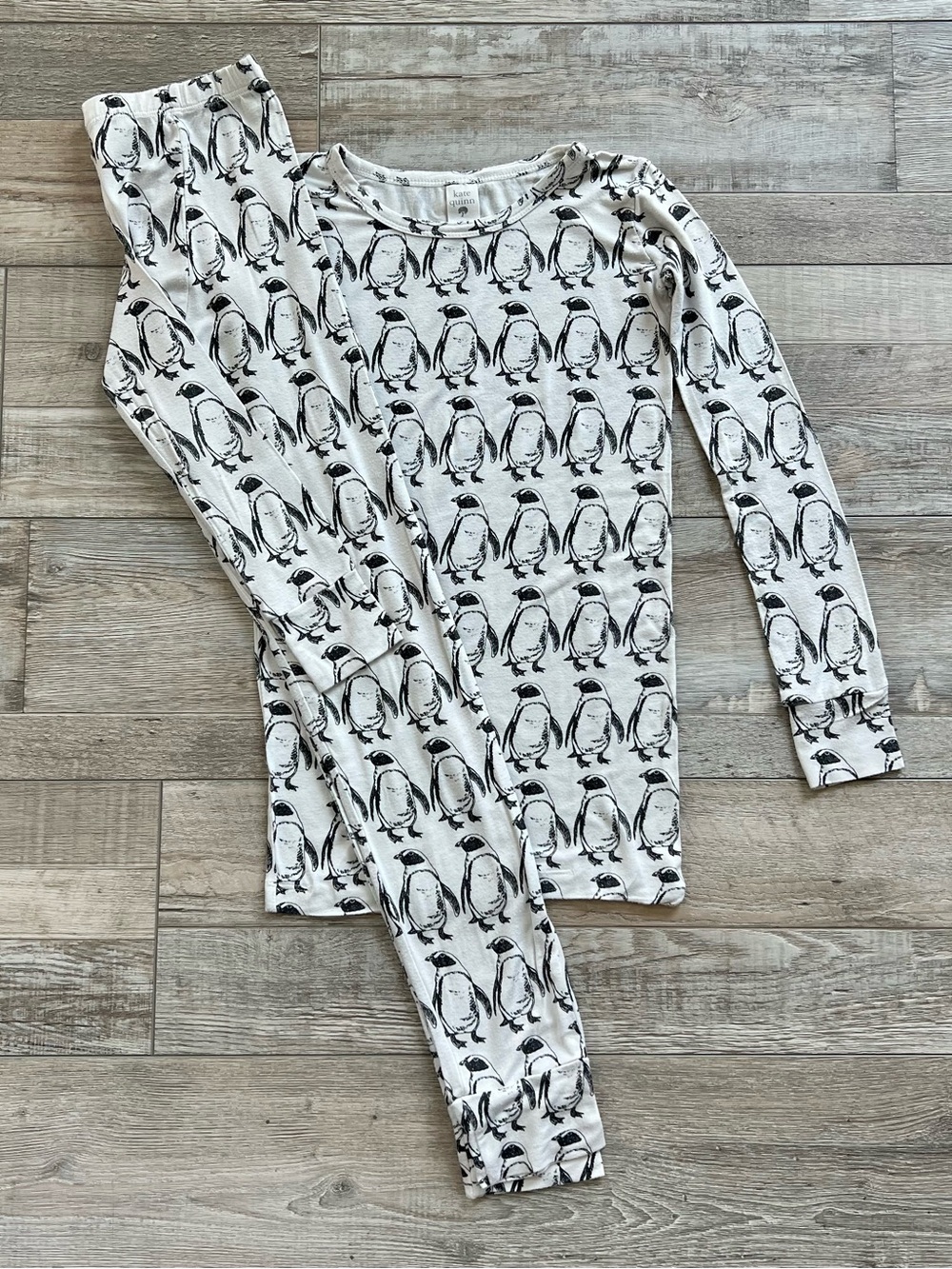 Kate Quinn Bamboo Black Penguin Pajama Set Size 8